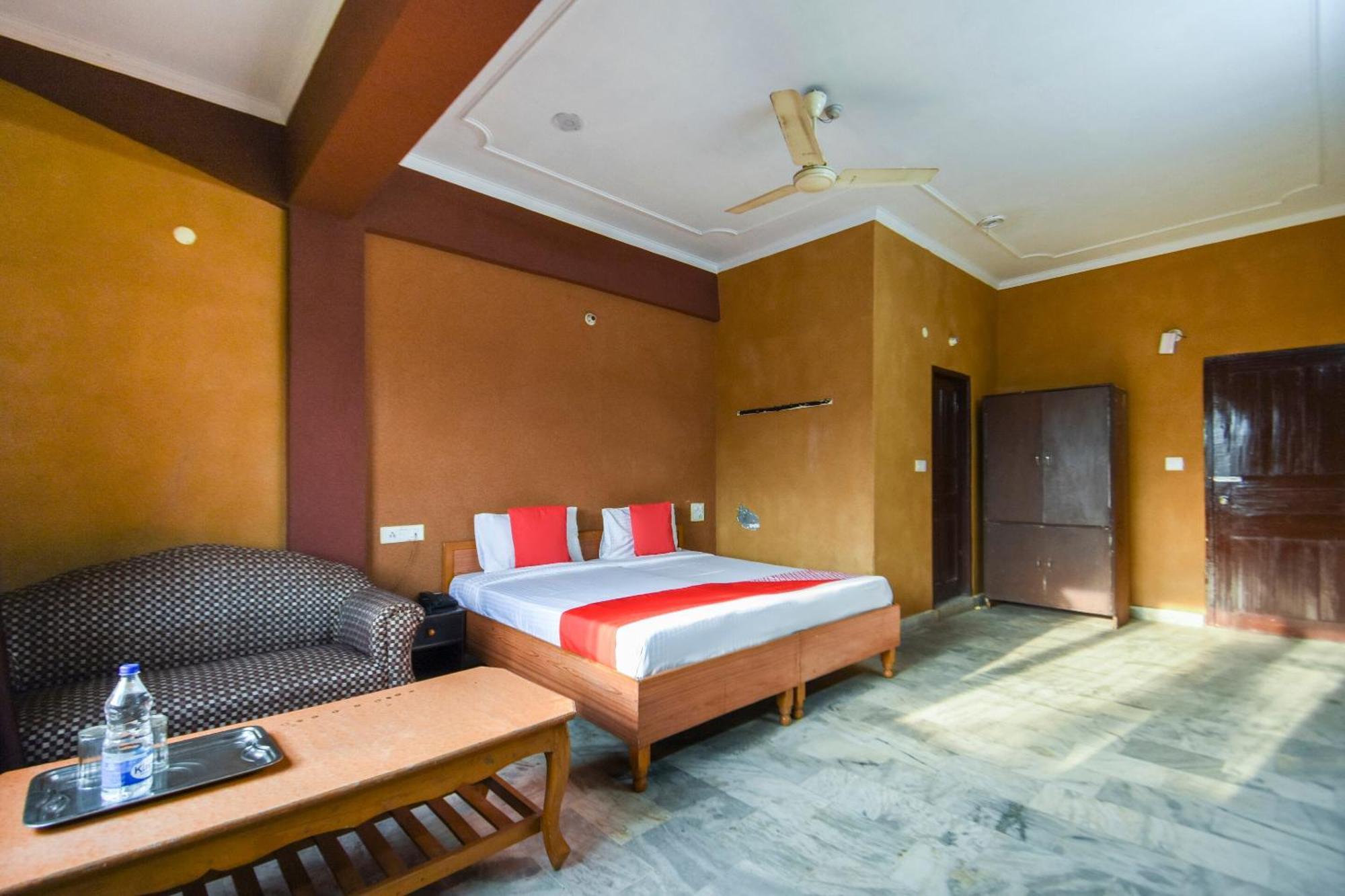 Oyo Flagship Vibes Hotel Nalagarh Экстерьер фото